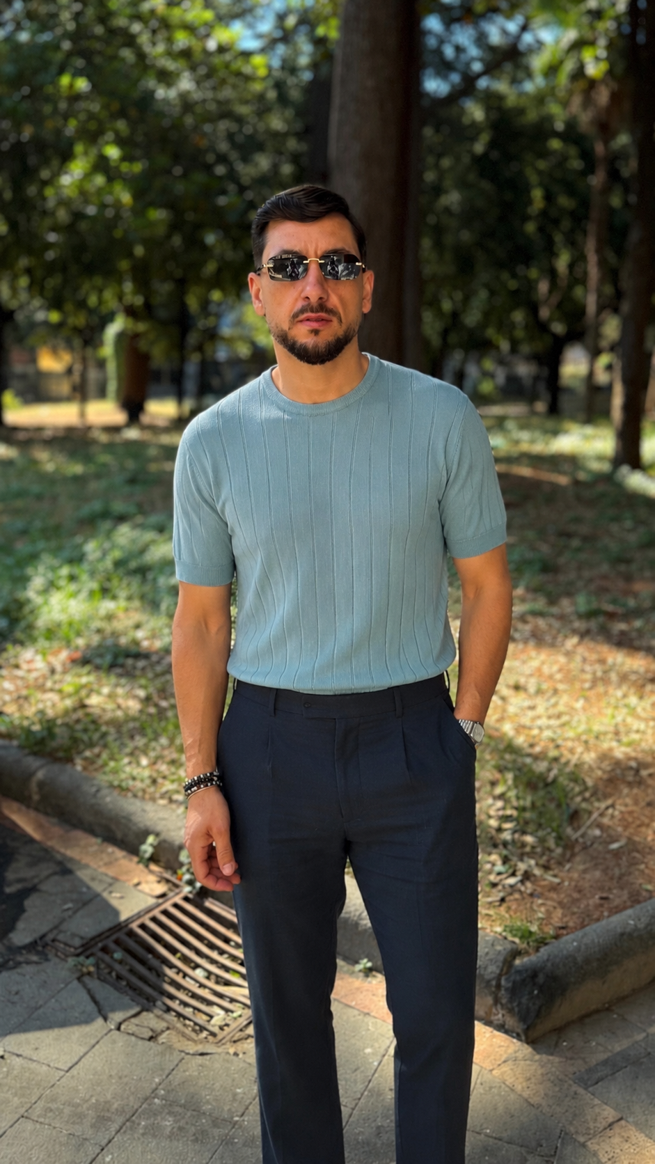 Maglia in filo pari collo a coste