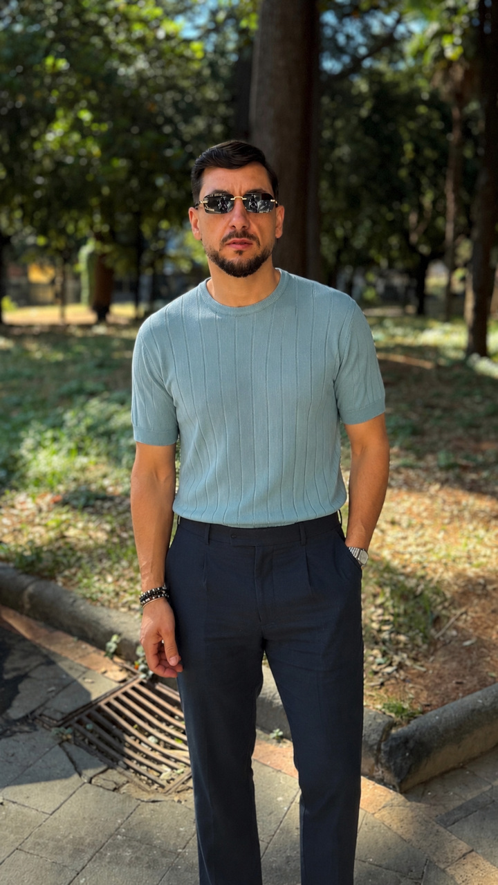 Maglia in filo pari collo a coste